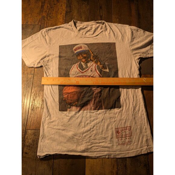 Mitchell & Ness Hardwood Classics Allen Iverson Philadelphia 76ers T-Shirt S - Picture 5 of 7